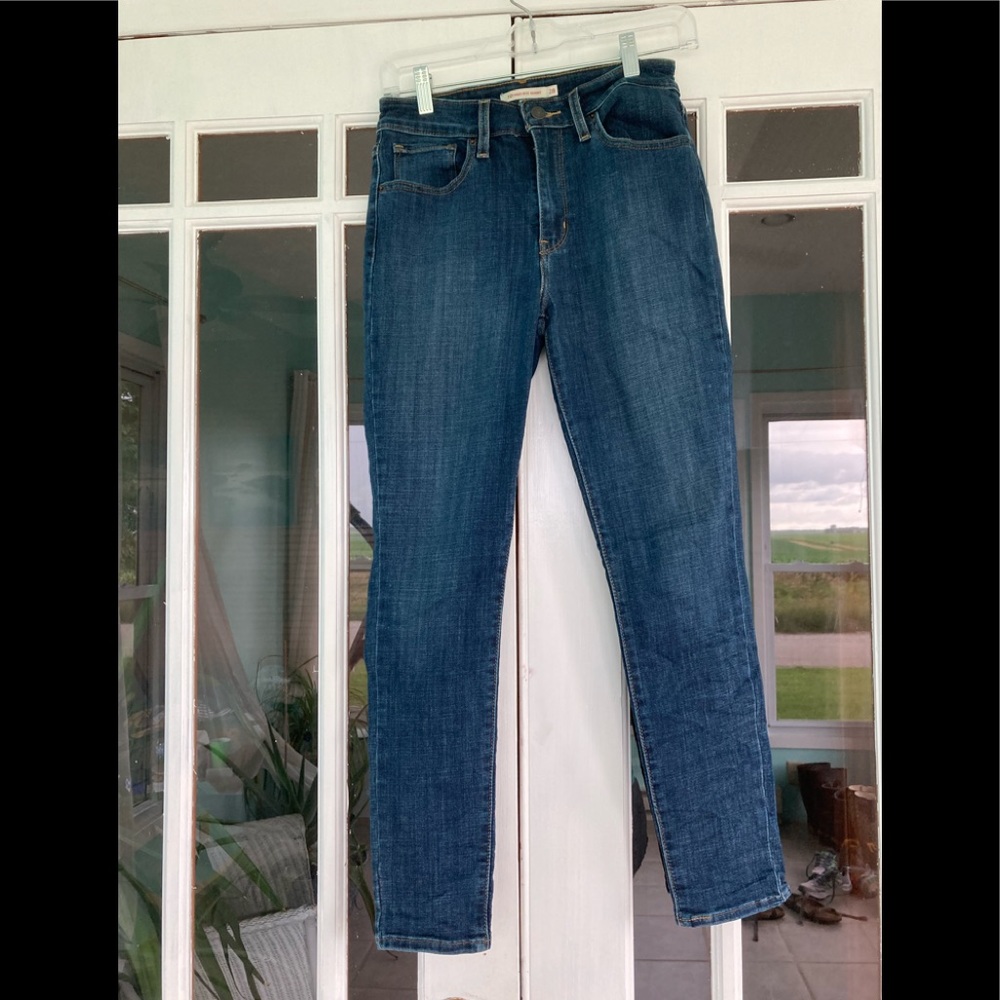 Levi’s 721 High Rise Skinny Jeans